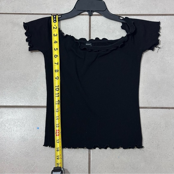 Iris Basic Women Black Ribbed Off Shoulder Top size Small. - Picture 7 of 7